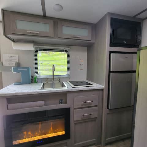 Top Airbnb: Cozy City Camper in San Jose / Sunnyvale / Santa Clara