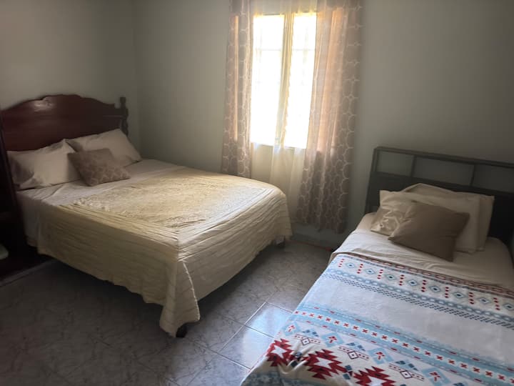 Dhomë gjumi 1