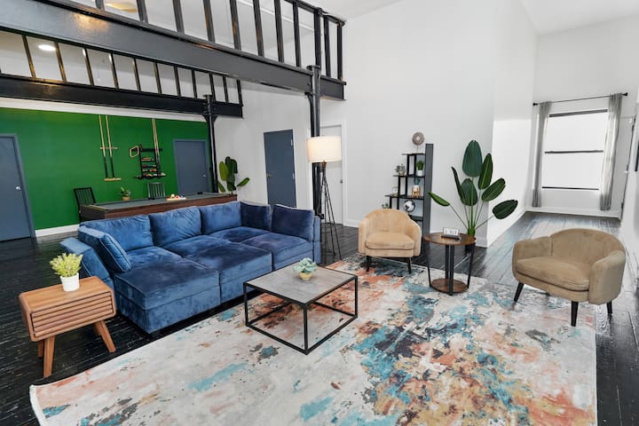 Premium Cozy 5BR Suite | Pool Table Near McCormick