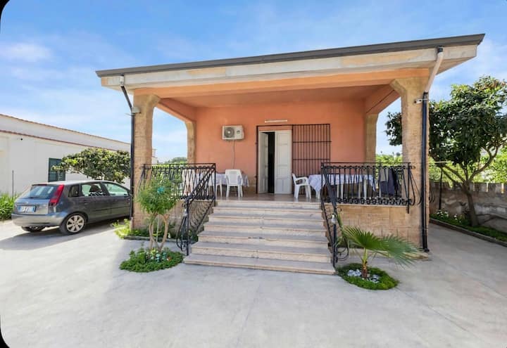 Casa Indipendente Con Piscina Vicino Il Mare - Trappeto
