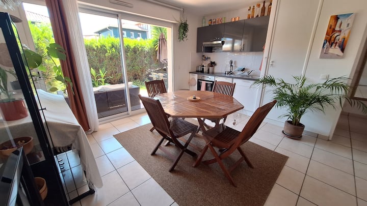 Appartement T2 Avec Jardin Et Parking - Anglet