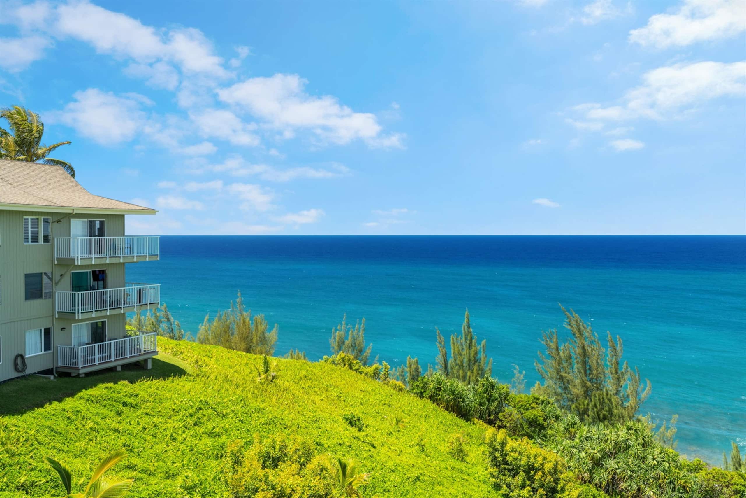 Condo in Princeville · ★4.94 · 2 bedrooms · 2 beds · 2 baths - Image 2