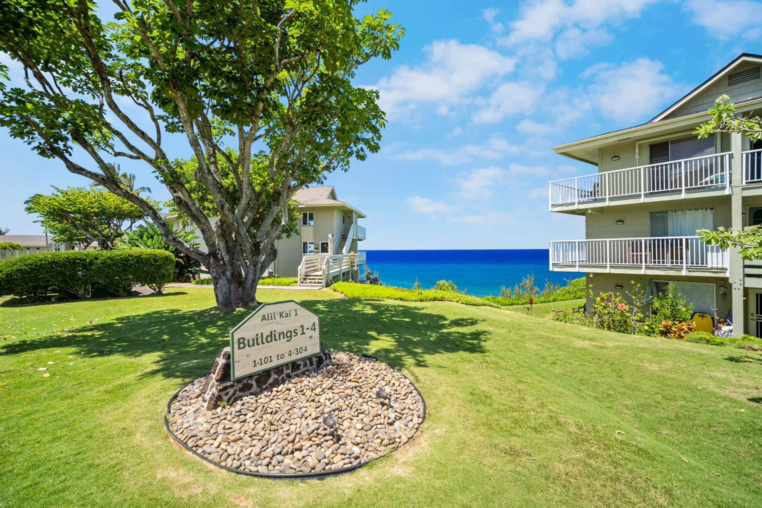 Condo in Princeville · ★4.94 · 2 bedrooms · 2 beds · 2 baths - Image 48