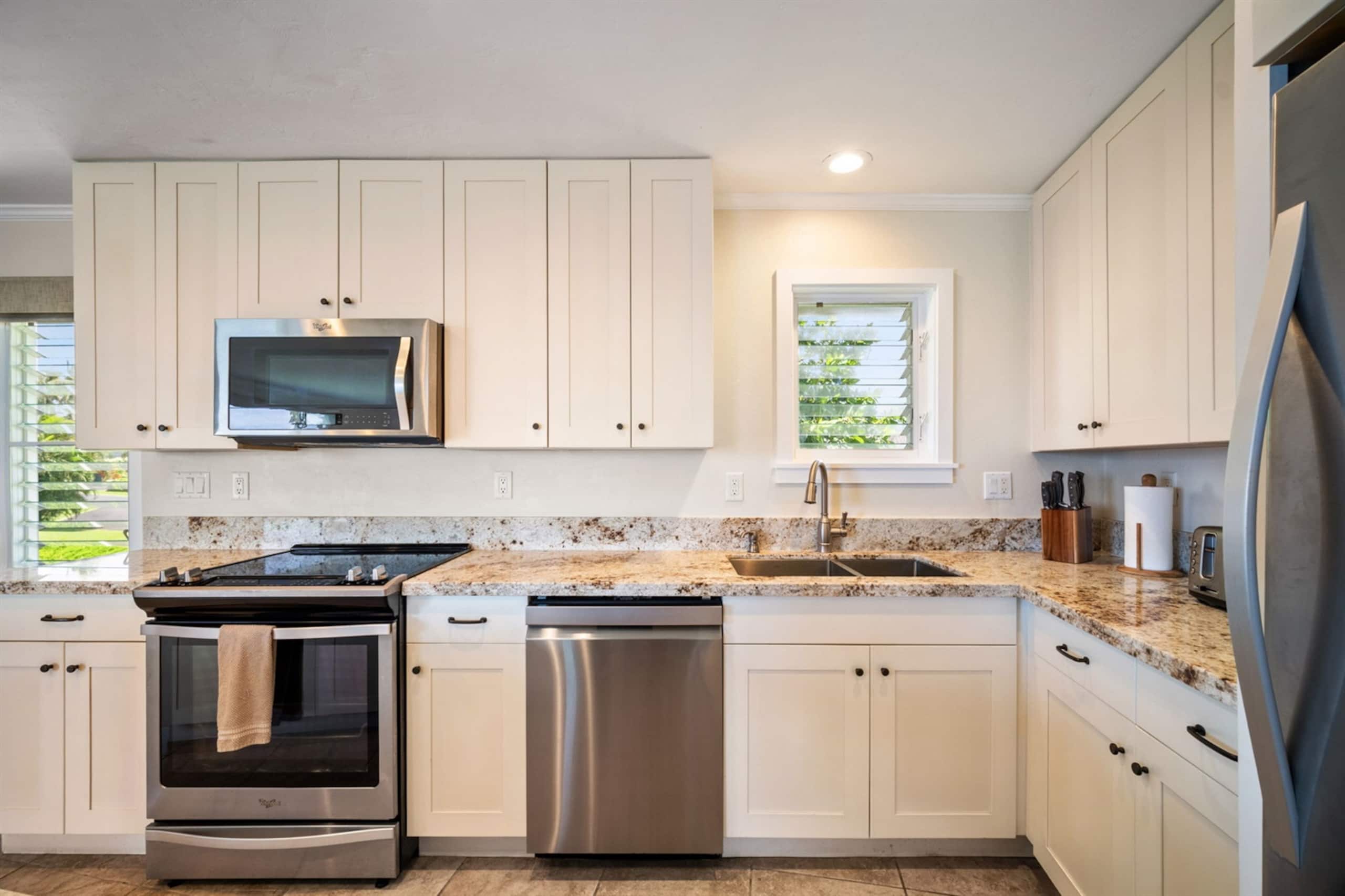 Condo in Princeville · ★4.94 · 2 bedrooms · 2 beds · 2 baths - Image 15