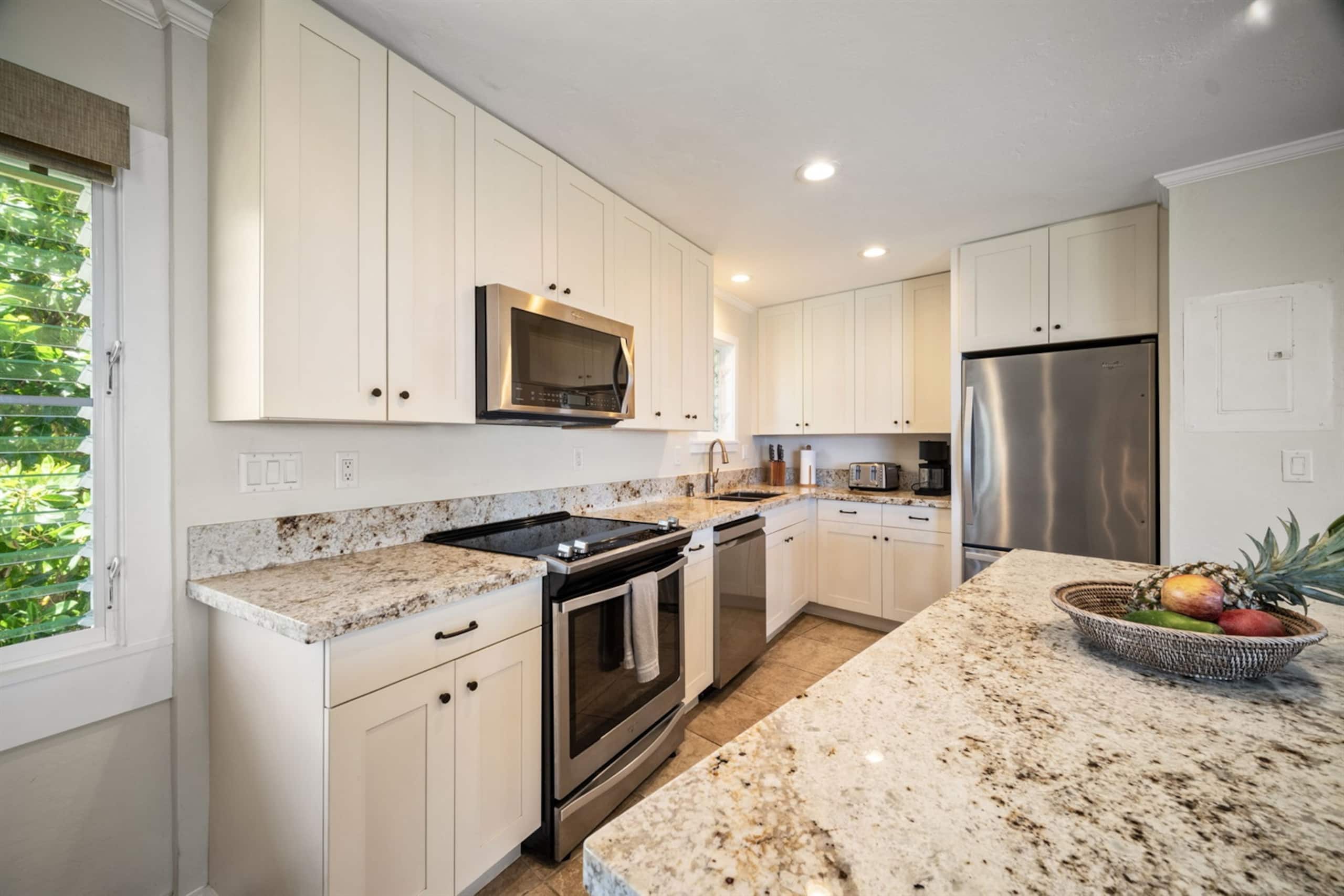 Condo in Princeville · ★4.94 · 2 bedrooms · 2 beds · 2 baths - Image 13