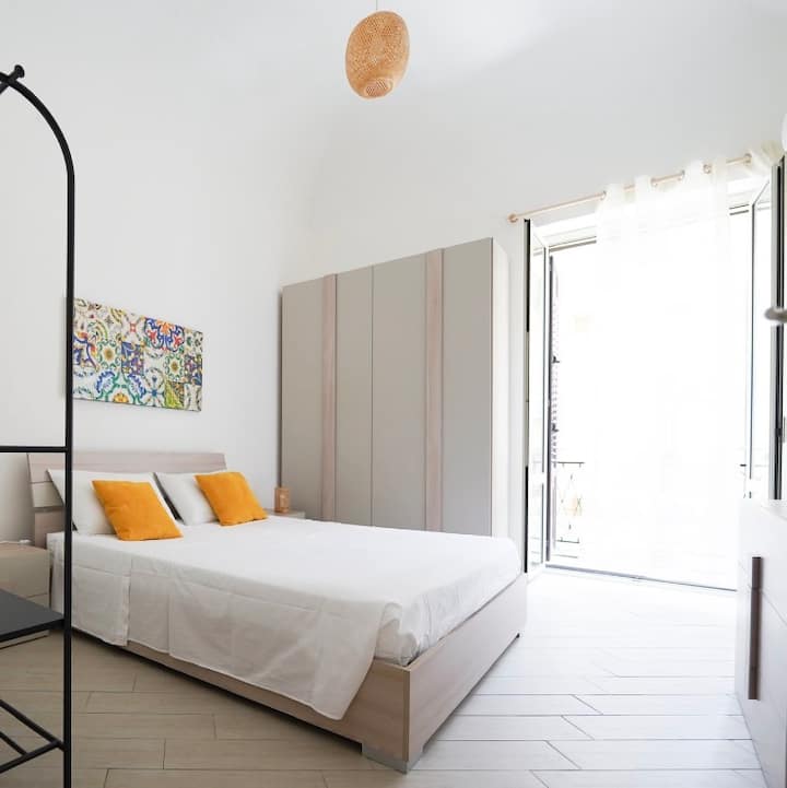 Casa Dorica, A Due Passi Dal Centro Storico - Palermo