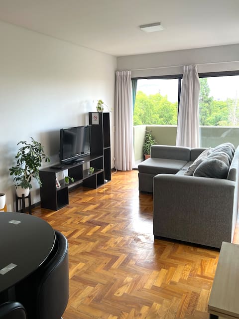 Airbnb con mejor rendimiento: Plaza Independencia Apartment en Departamento Capital