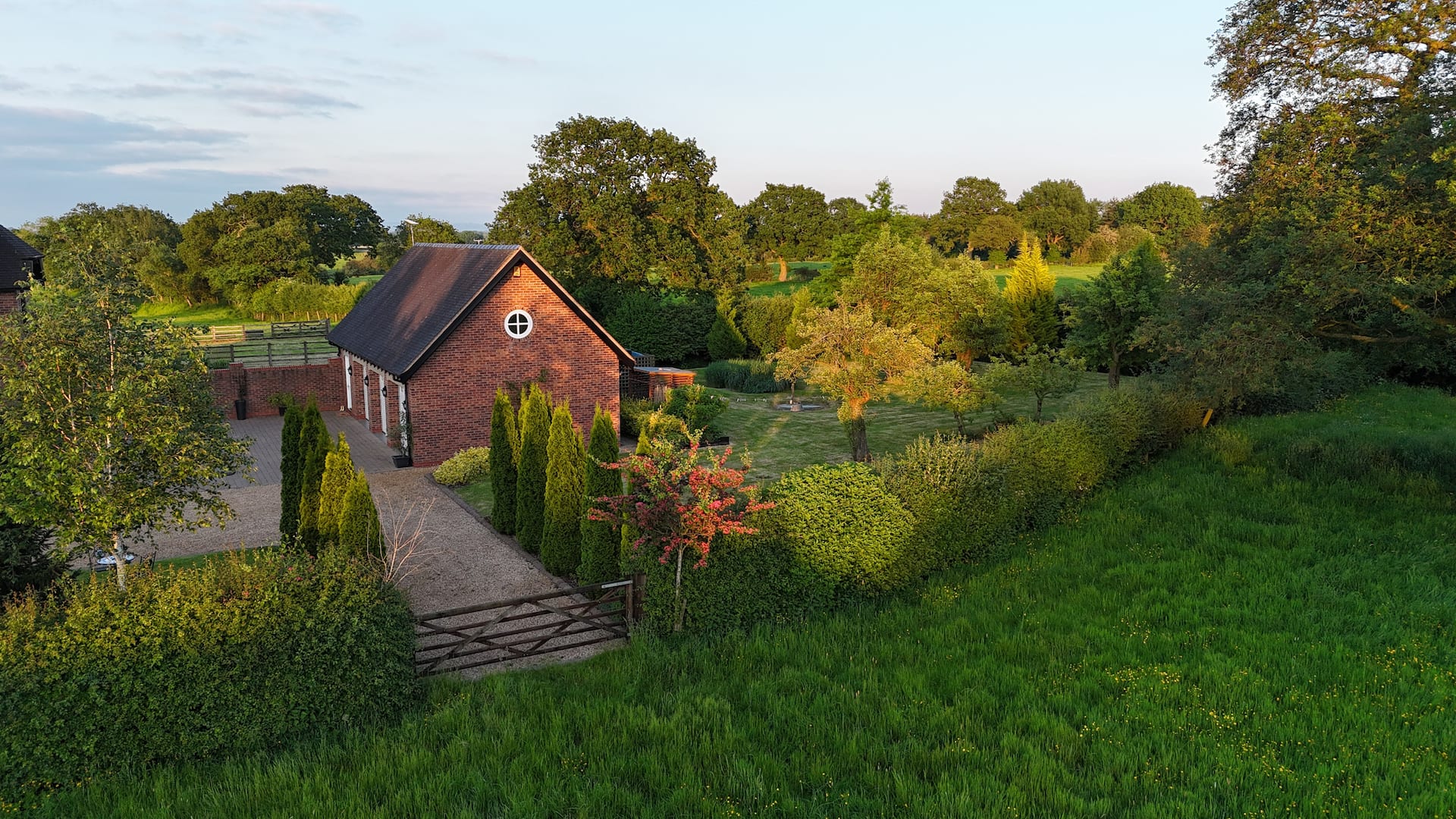 Cheshire Retreat at Within Street Farm