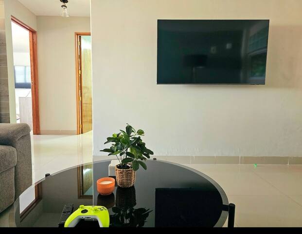 Apto. cerca foro sol/aeropuerto