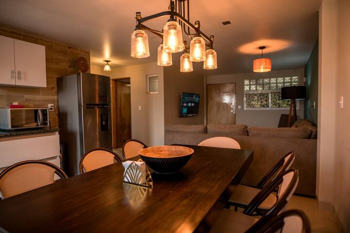 Apto. cerca foro sol/aeropuerto gallery image 3