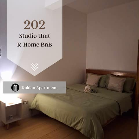Studio Type Unit 202-R Home BnB