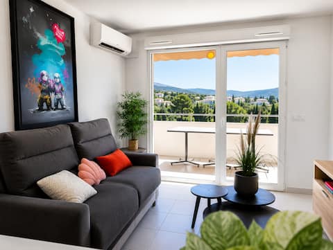57 m2 2-bedroom apartment