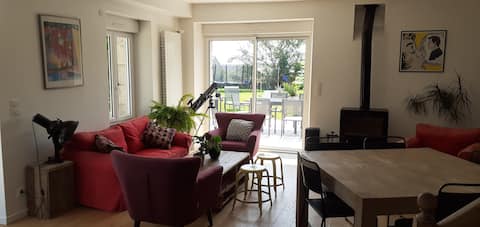 Top Airbnb: Character house with large garden in Dinan