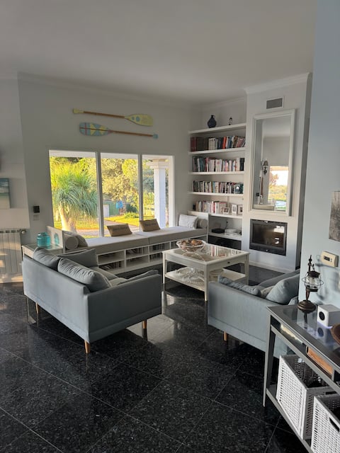 Popular Airbnb listing: Algarve beachfront house in Vila Nova De Cacela