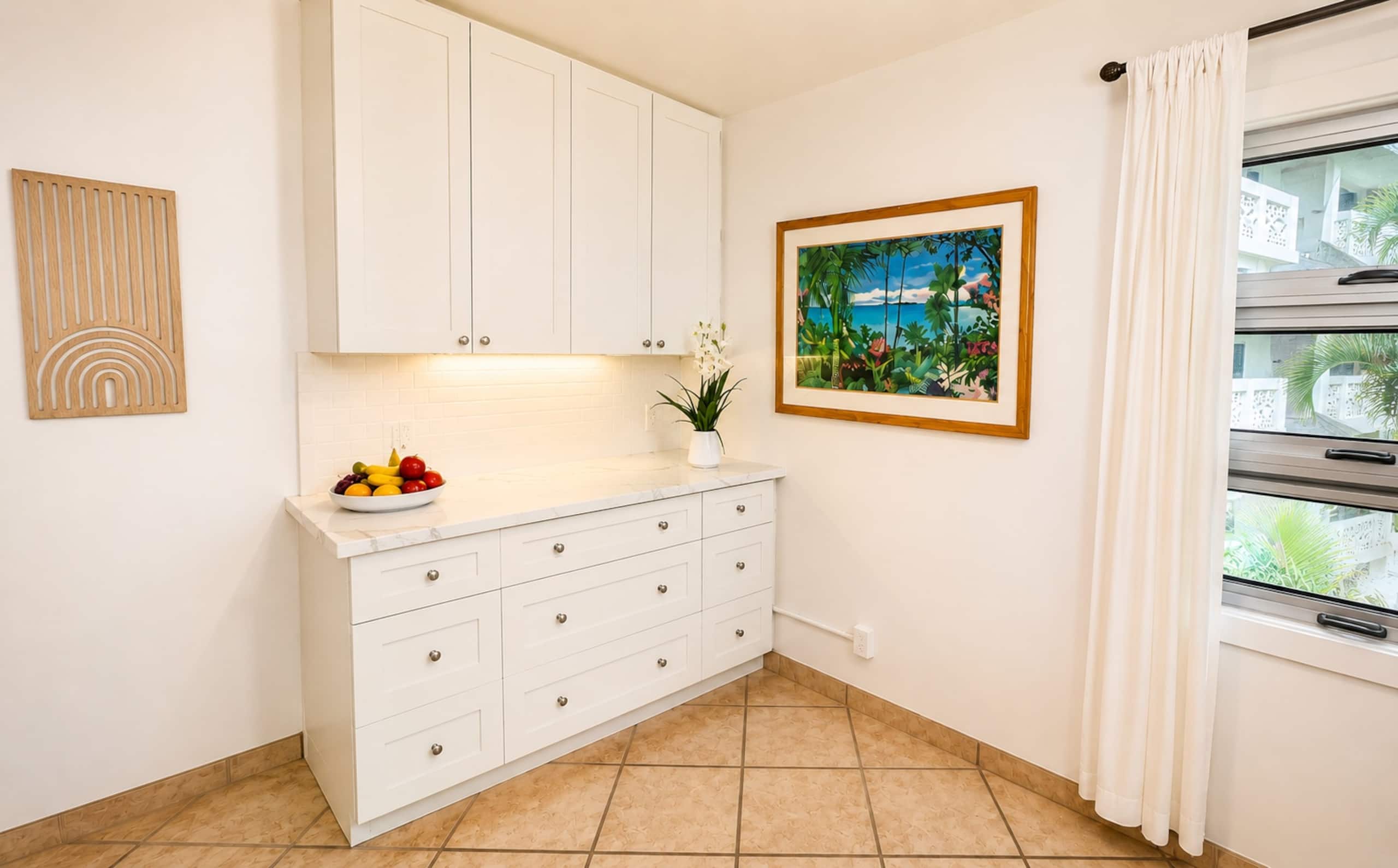 Splendid Partial Oceanview 2Bed 2Bath Remodel - Image 10