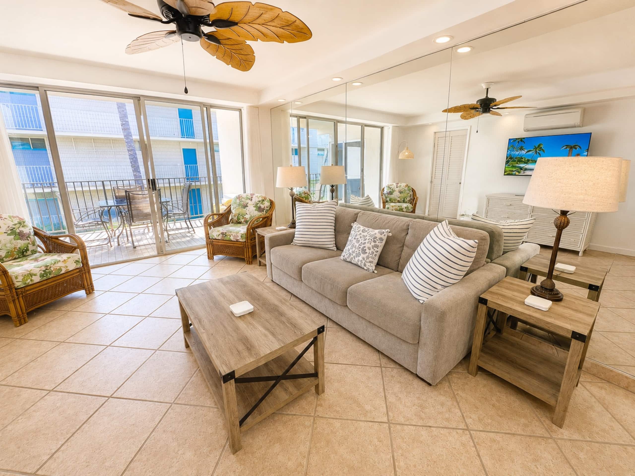 Splendid Partial Oceanview 2Bed 2Bath Remodel - Image 5