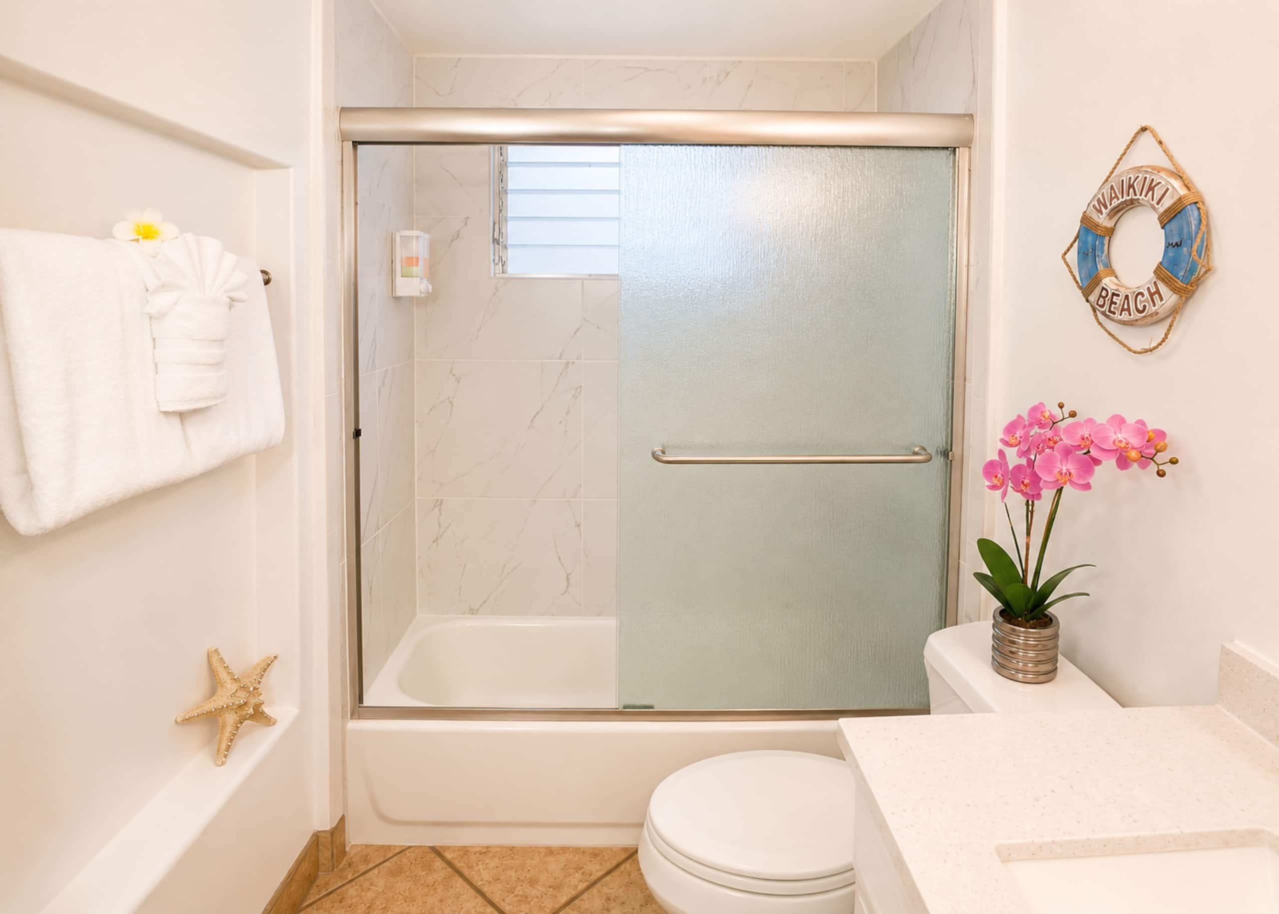 Splendid Partial Oceanview 2Bed 2Bath Remodel - Image 18