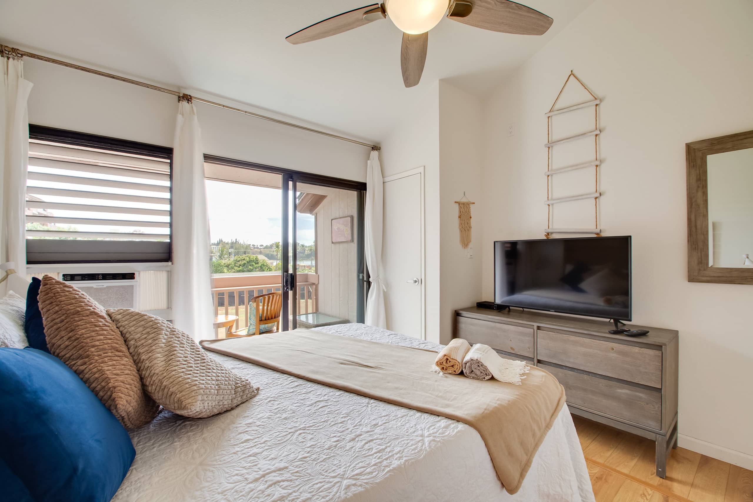 Home in Lihue · ★4.92 · 2 bedrooms · 4 beds · 1.5 private baths - Image 12