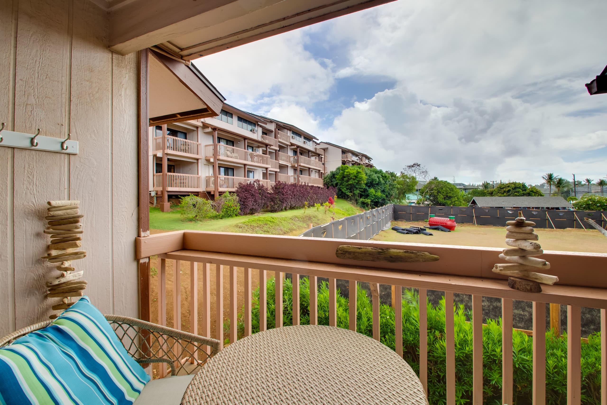 Home in Lihue · ★4.92 · 2 bedrooms · 4 beds · 1.5 private baths - Image 31