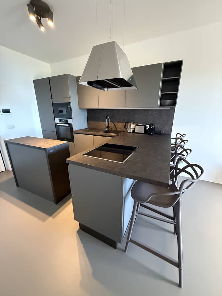 Brand New Sea View In Vasto Marina With Parking - Vasto