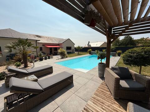 Architect's villa 15 minutes from the 24 Hours of Le Mans circuit