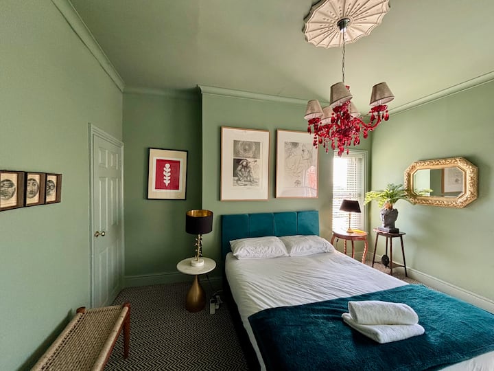 Спална соба 6