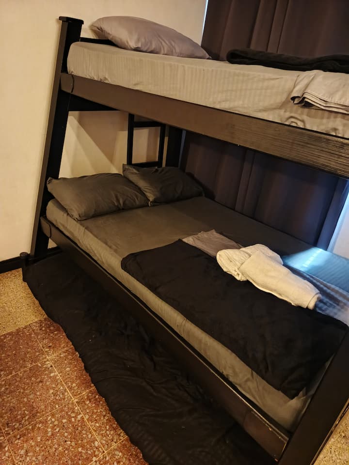 Spavaća soba 6