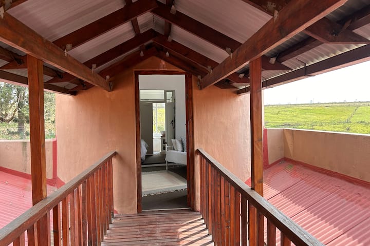 Влез во соба 4 (спална соба)