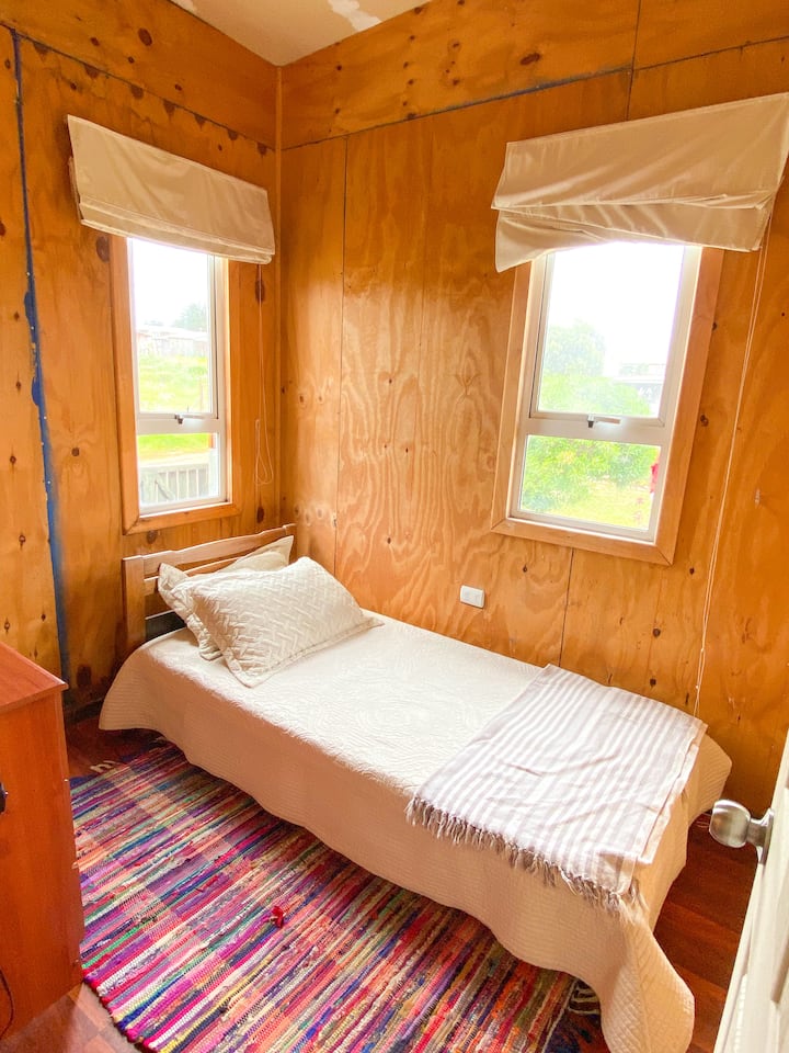 საძინებელი 2