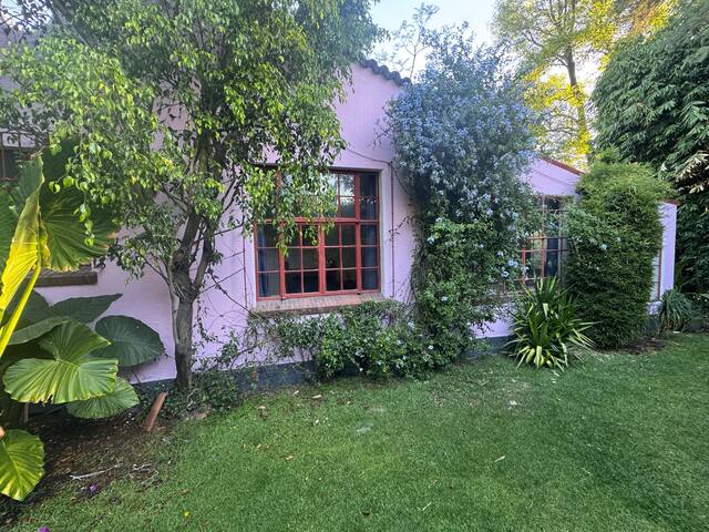 Casa muy grande 3 habitaciones 4 baños completos gallery image 3