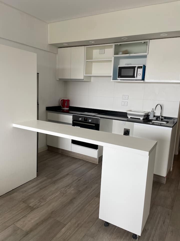 Studio apartment in La Paternal with balcony, pool and gym