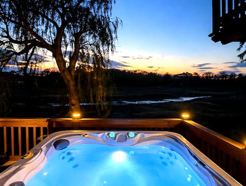 Steps to Beach • Hot Tub • Game Room • Water Views