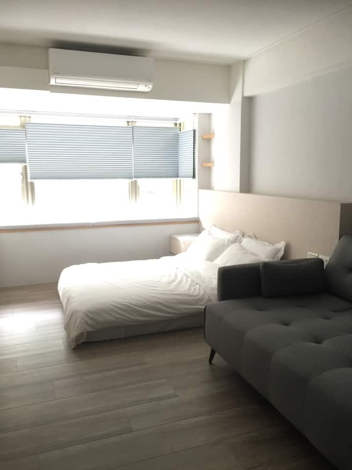 Newly Renovated Entire Unit With Kitchen & Baths. - Taipei