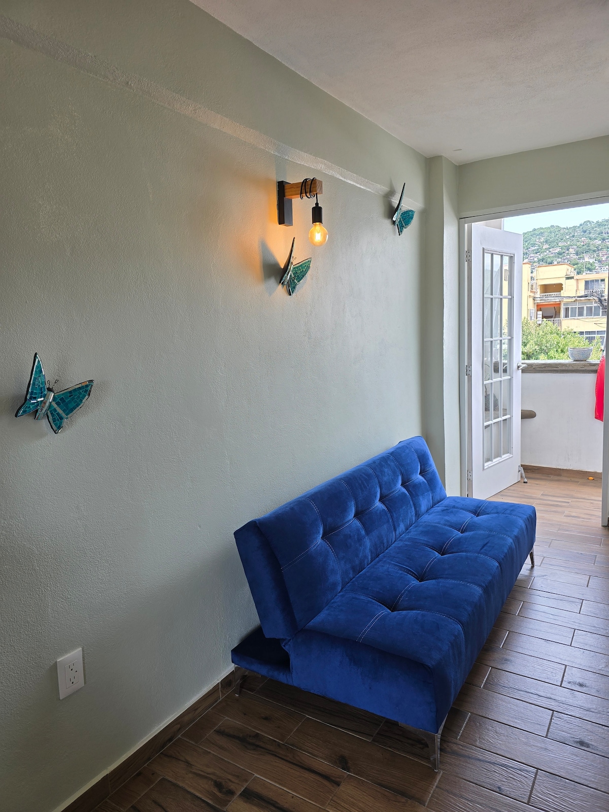 Popular Airbnb listing: Costeñita Loft in the Zihua town! in Zihuatanejo