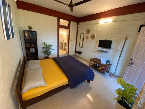 BrindleBerry - Mountain View Room