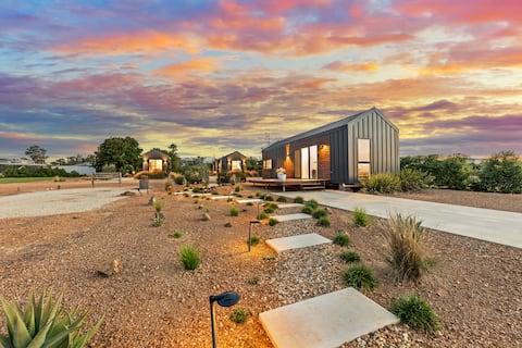 The Ophir - Three Ponds Estate