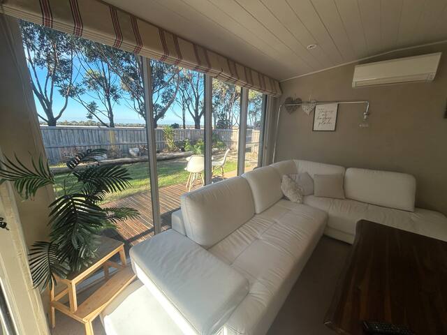 Armstrong Acres Homestead gallery image 5