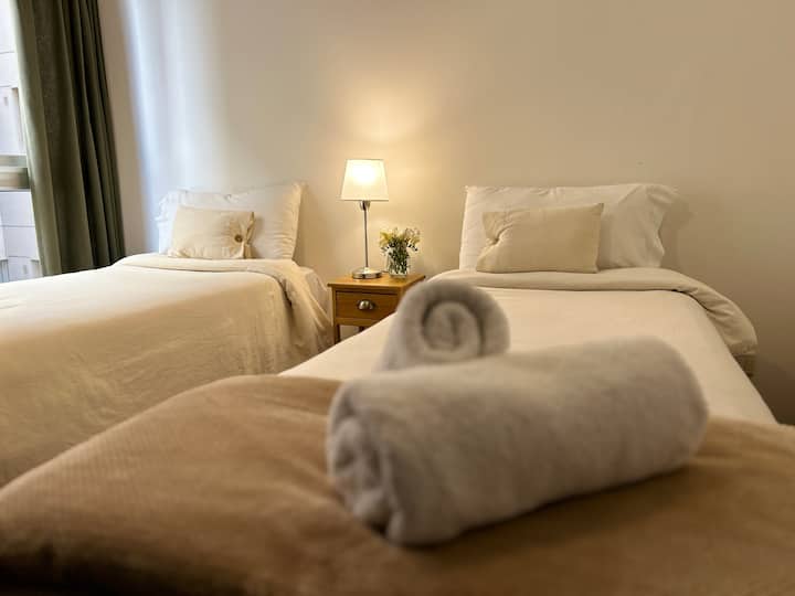 غرفة النوم 2