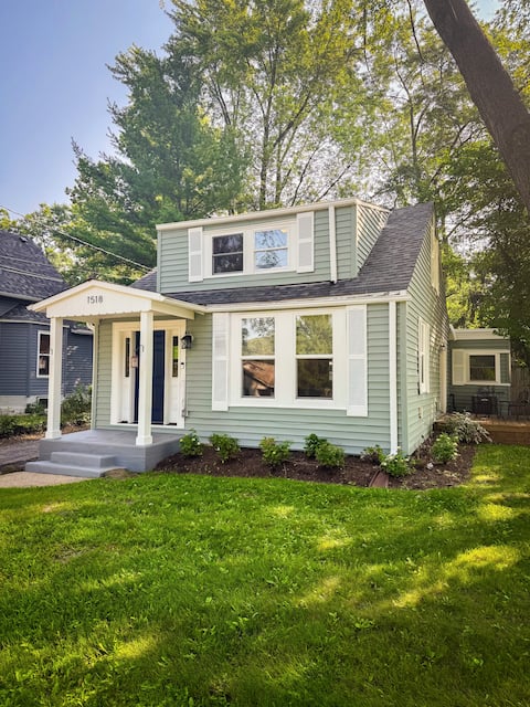 St. Charles Riverview Retreat