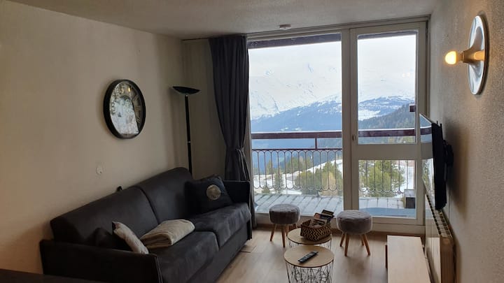 Maurice Machine ARC 2000 studio for 5 people, ski-in/ski-out - Apartments for Rent in ...