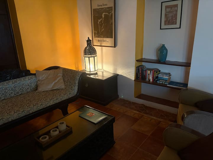 Living room image 10