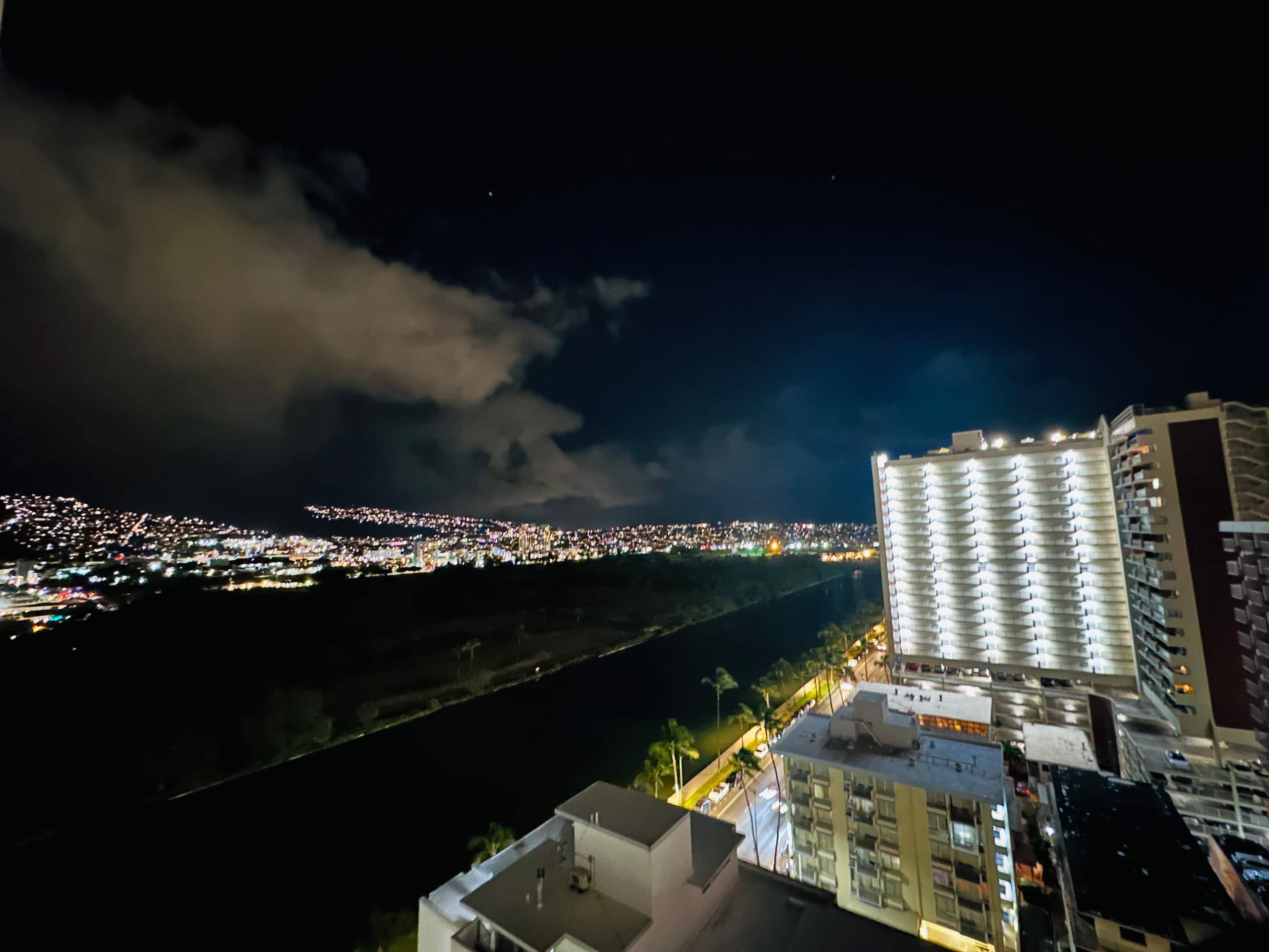 19th fl mountain, canal views condo w/ patio - Image 36