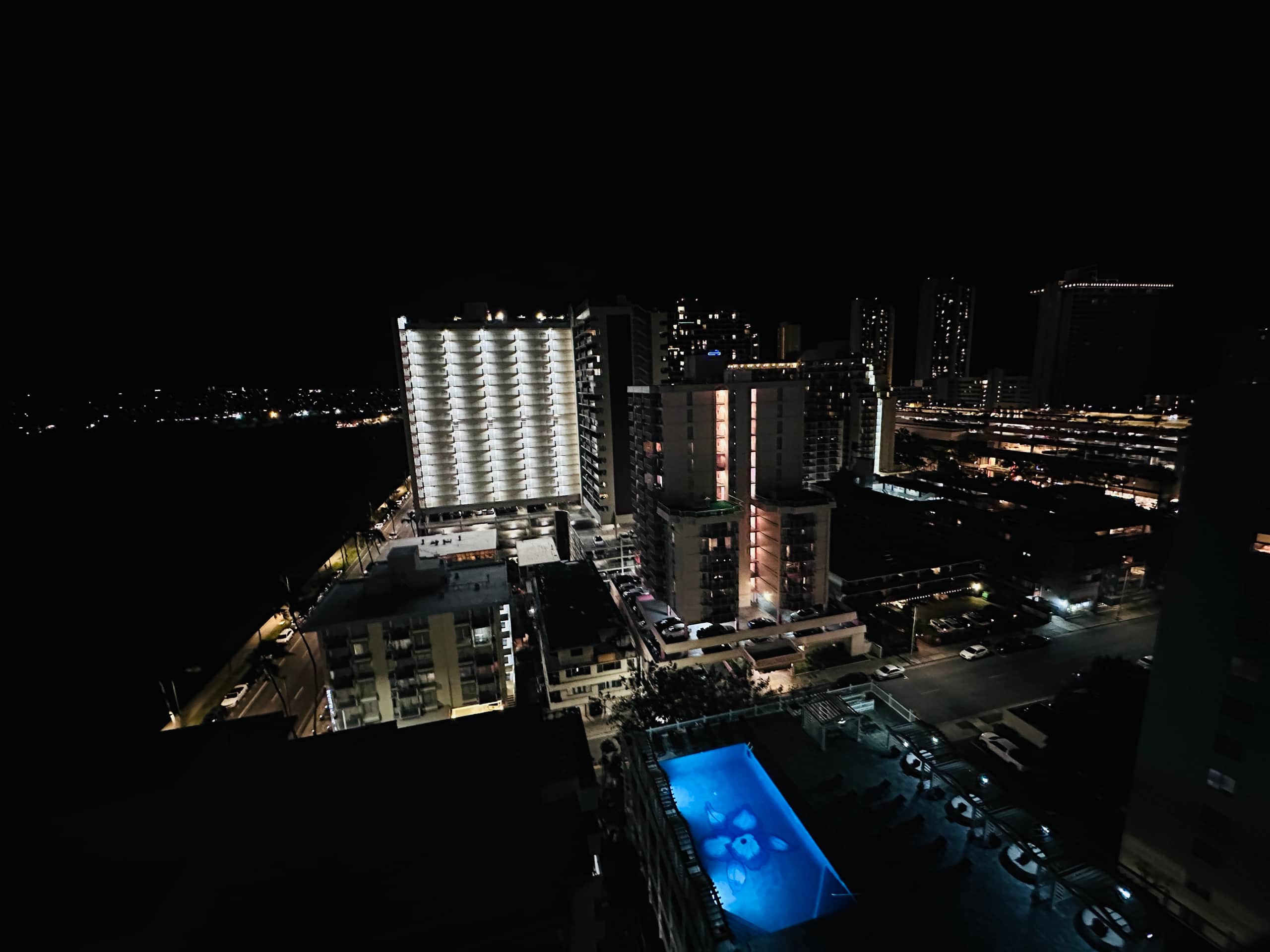 19th fl mountain, canal views condo w/ patio - Image 35