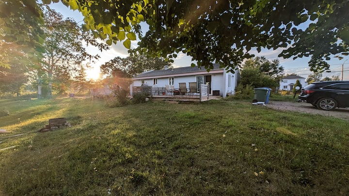 Maison De Ferme Vue Estuaire. - Baie-Comeau