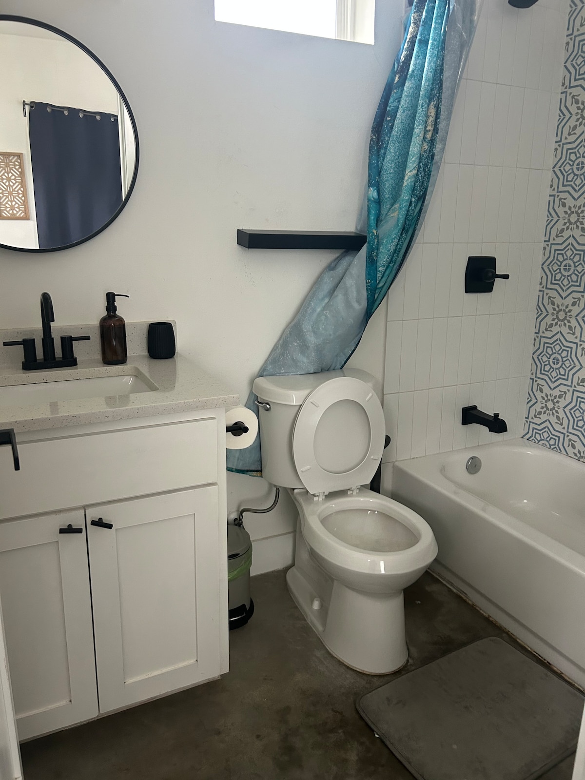 Modern Cute & Bright Guest House