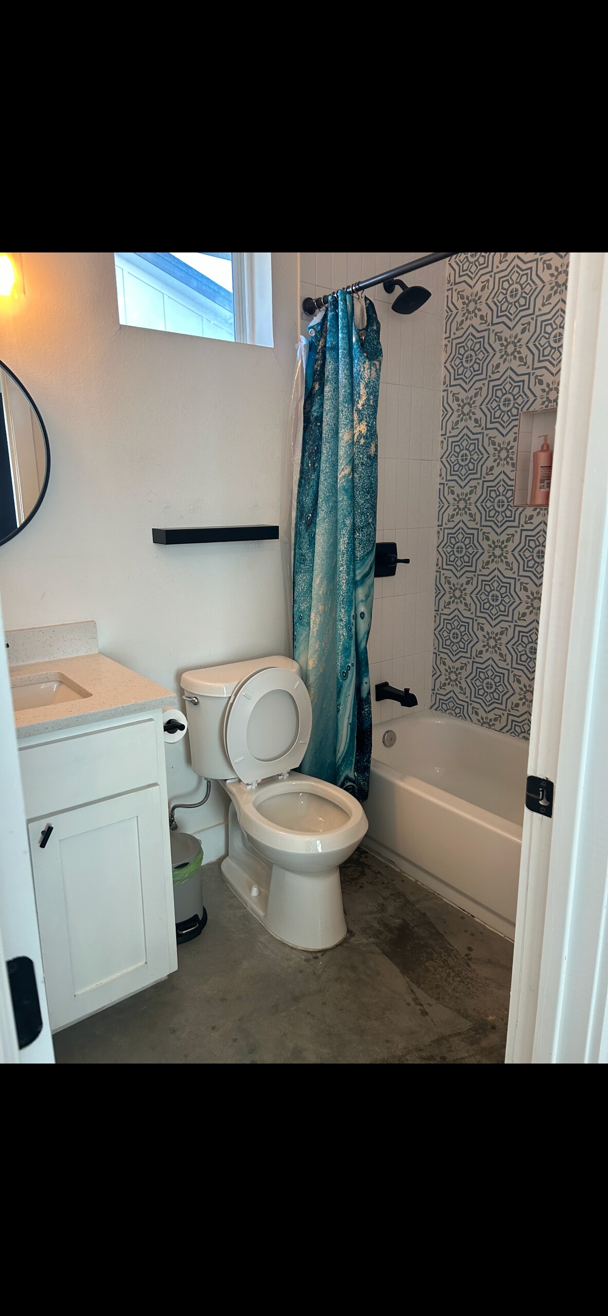 Modern Cute & Bright Guest House