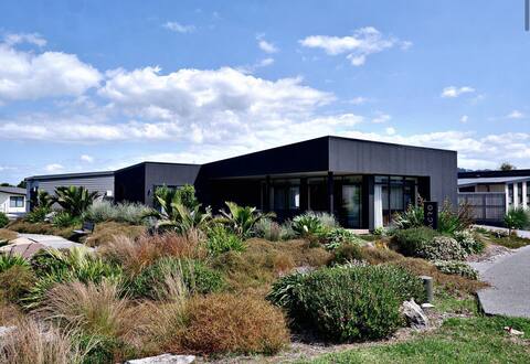 Abre Holiday Home