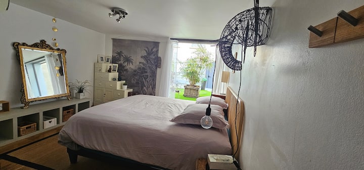 საძინებელი 1