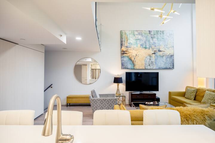 2 Bedroom Condo Loft, Free PRKG gallery image 2