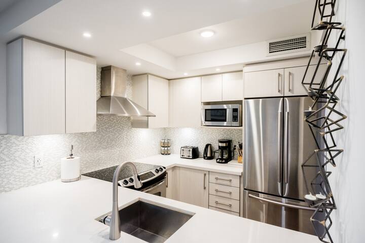 2 Bedroom Condo Loft, Free PRKG gallery image 3